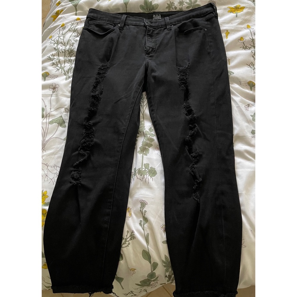 Distressed ANA Black Skinny Ankle Jeans